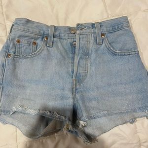 Levi’s premium 501 light wash high waisted shorts